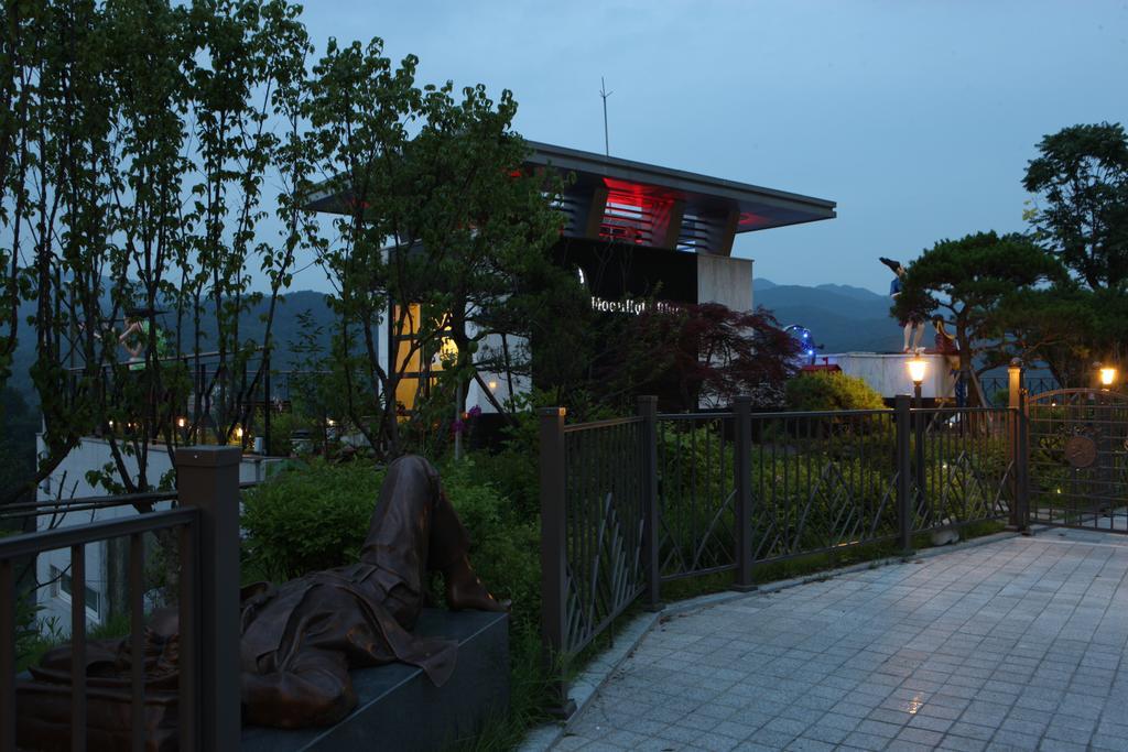 Moonlight Blue Pension Gapyeong Exterior photo