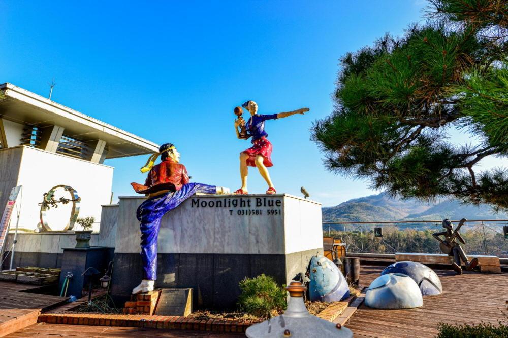 Moonlight Blue Pension Gapyeong Exterior photo